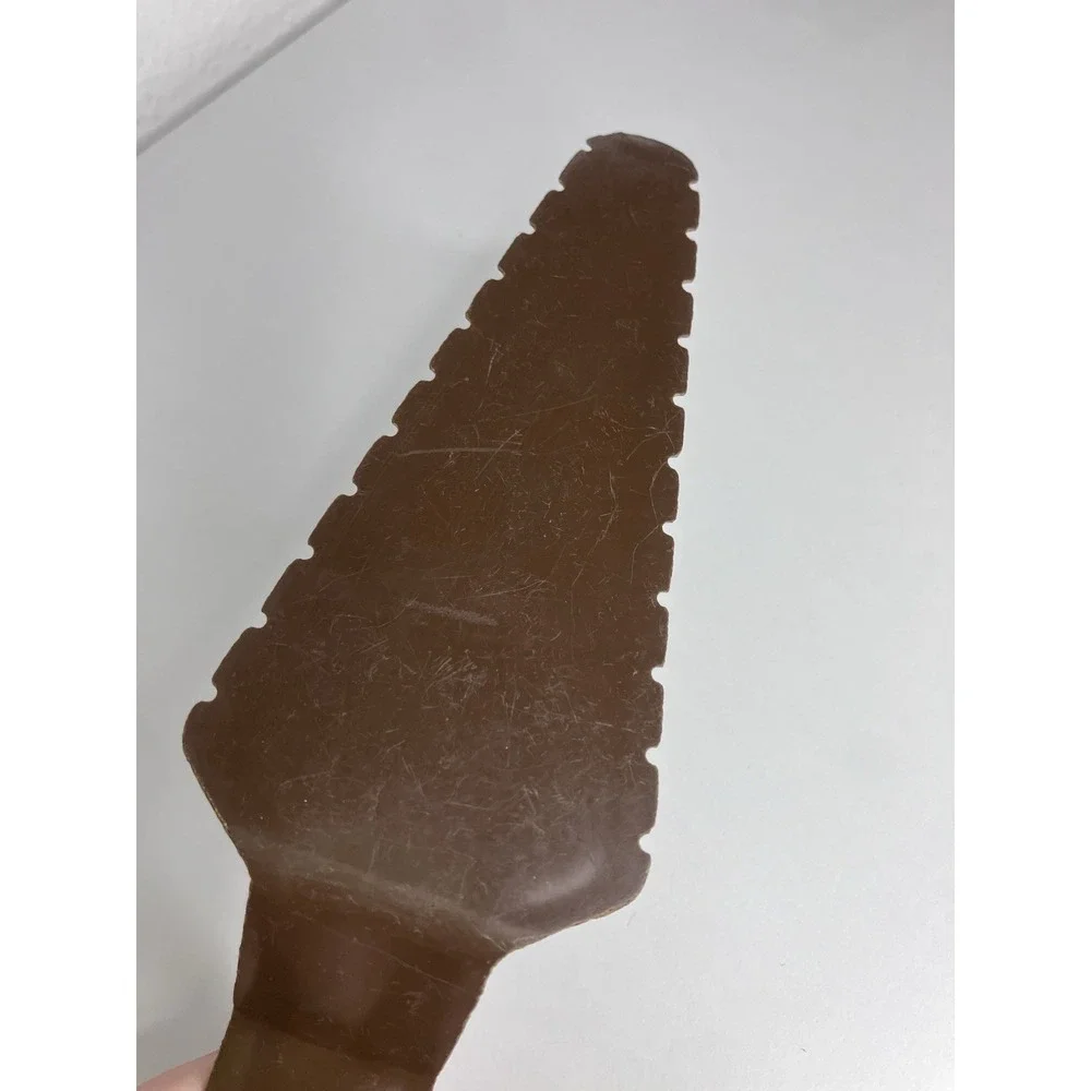 Vintage Tupperware Brown Pie Cake Server & Serrated Knife - #1228-6